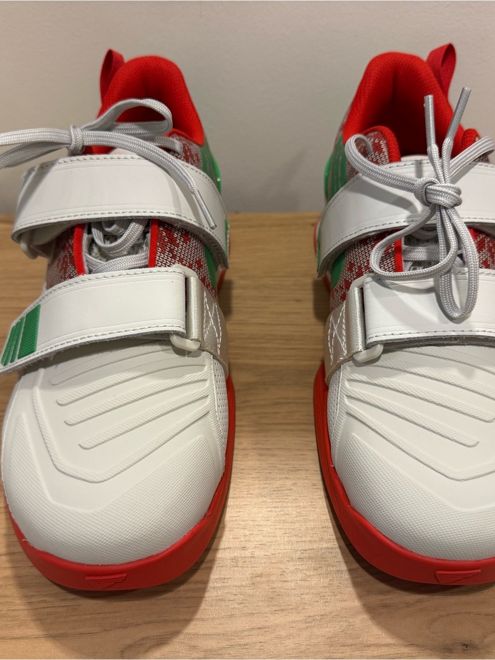 TYR L-2 Weightlifting Shoes - Red, Green & White